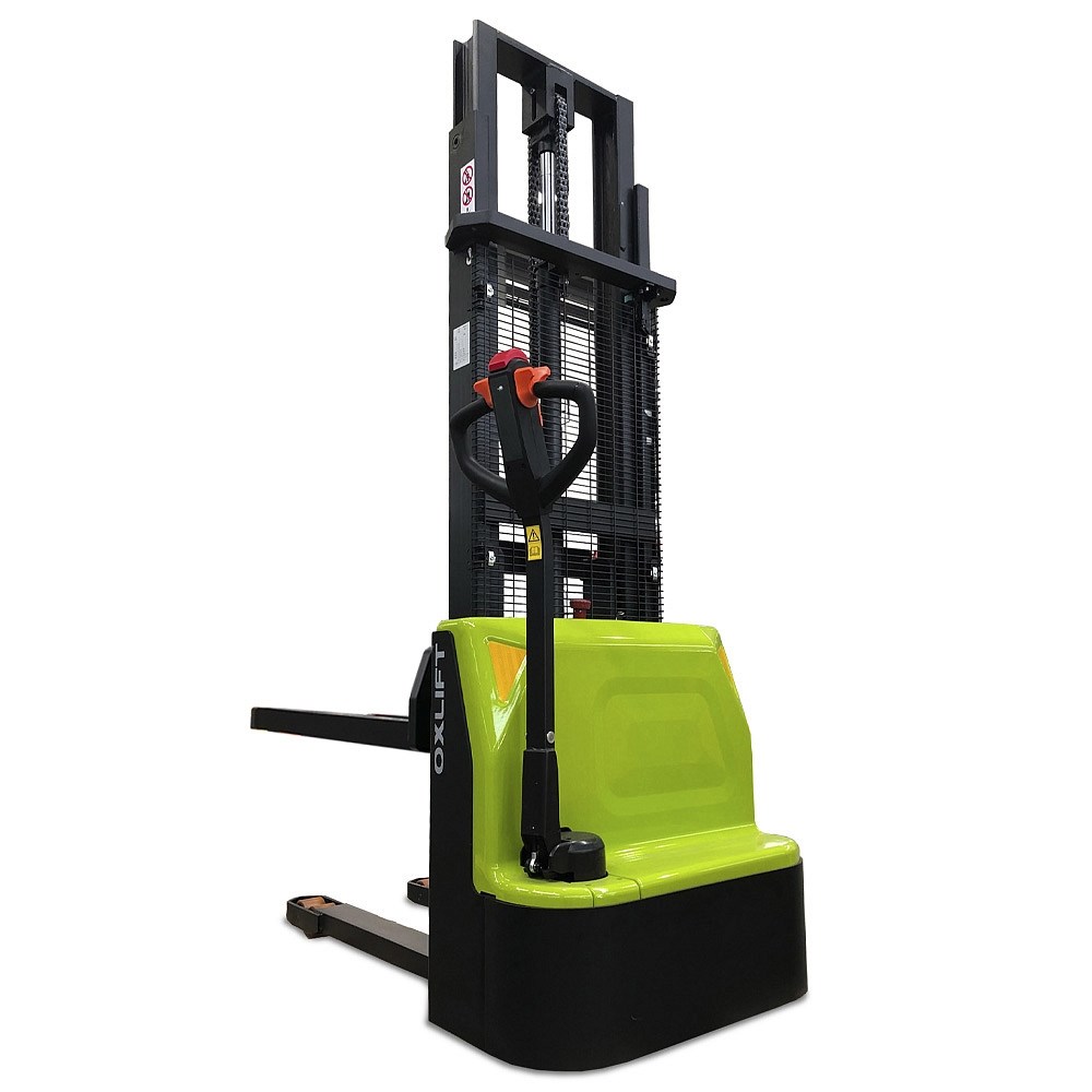 Фото 25 - Самоходный Штабелер AX 1526LC OXLIFT 1500 кг 2,6 м Li-Ion.