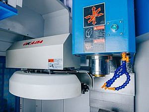 Фото 25 - MetalTec TOPMILL 650S Вертикальный обрабатывающий центр с ЧПУ.